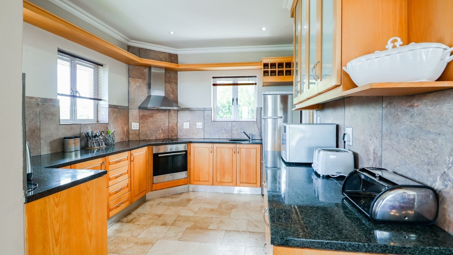 4 Bedroom Property for Sale in Pezula Golf Estate Western Cape